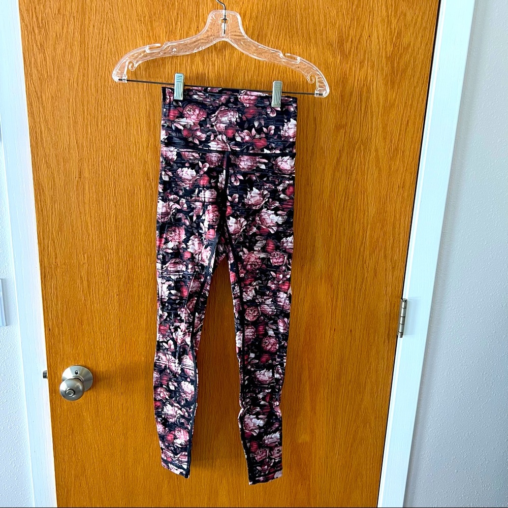 Lululemon wunder under pants - floral